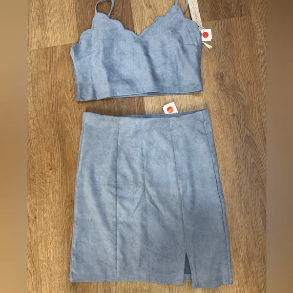 Iris Light Blue Skirt Set - Image 3