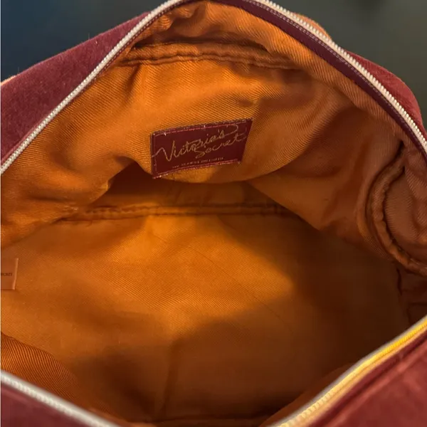 Victoria's Secret Burgundy Velvet Cosmetic‎ Bag - Image 7