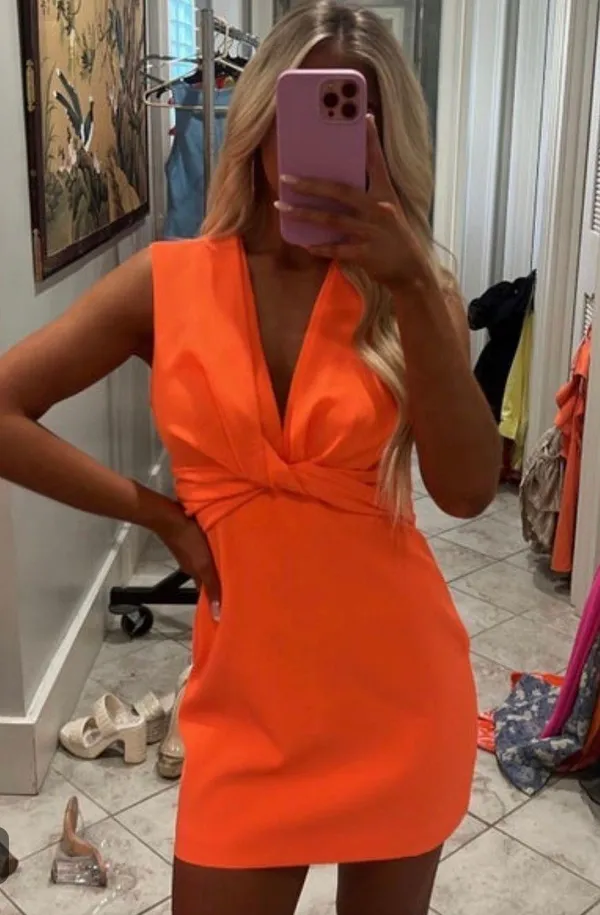 These Three Boutique Twist Detail Dress - Image 6
