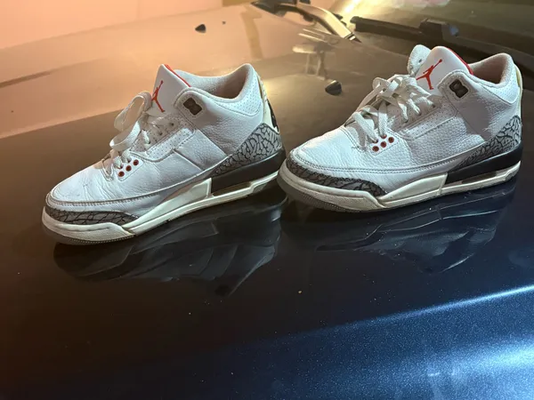 Nike Jordan Air Jordan 3 Retro White Cement Reimagined – Size 5Y – Used - Image 2