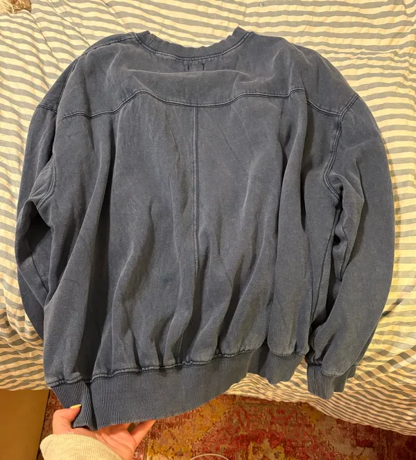 Urban Outfitters Vintage Crewneck - Image 4