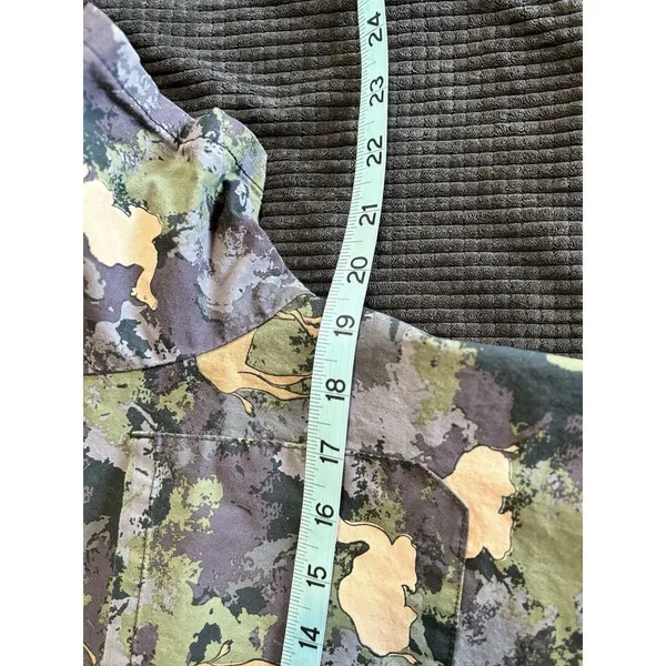 Dickies Scrub‎ Top Camo/Camel Green/Tan Print Short Sleeve V Neck Pockets Size M - Image 6