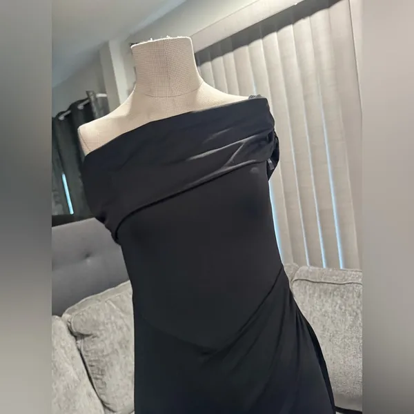 🌸AMTIOUS ruched stretch long dress ✨ Black Size L - Image 8