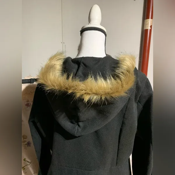 Black Faux Fur Trimmed Jacket - Image 11