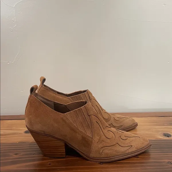 Marc Fisher Charly Suede Western Booties Size 6M - Image 5