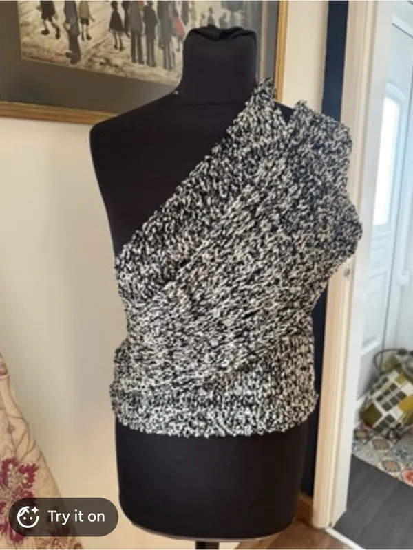 NWT Zara Asymmetric Knit Top sz S - Image 4