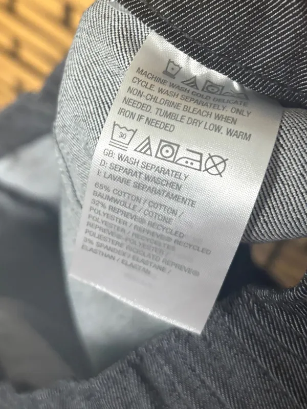 AnyBody black denim skirt size medium - Image 8