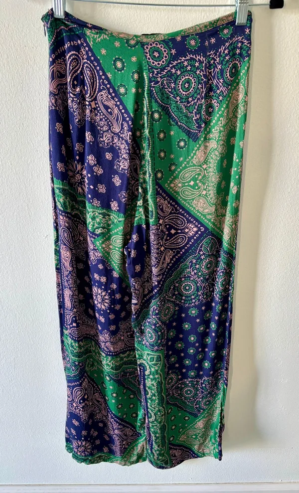 Olivaceous Wide Leg Pant Size M - Image 2