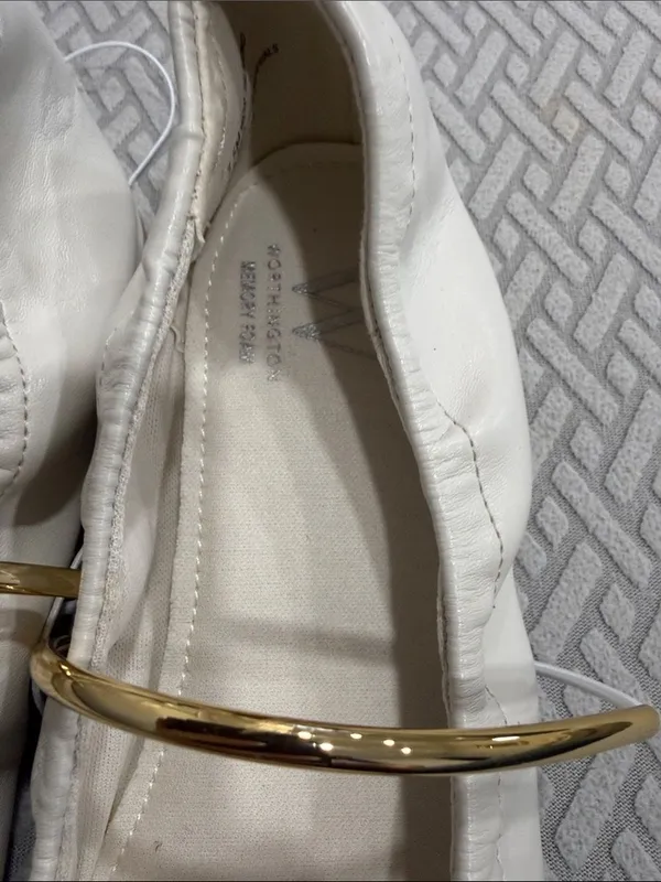 Worthington Ballet Flats Ballerina White Faux Leather Sz 7.5M Memory Foam Shoes - Image 5