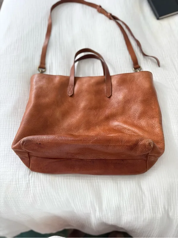 Madewell Women's Leather Tote Bag in Brown - Adjustable Shoulder Strap - Image 2