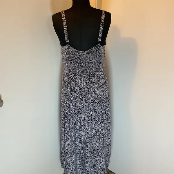 Old Navy 6. Sleeveless Floral Sundress Blue Maxi Dress Size Large - Image 6