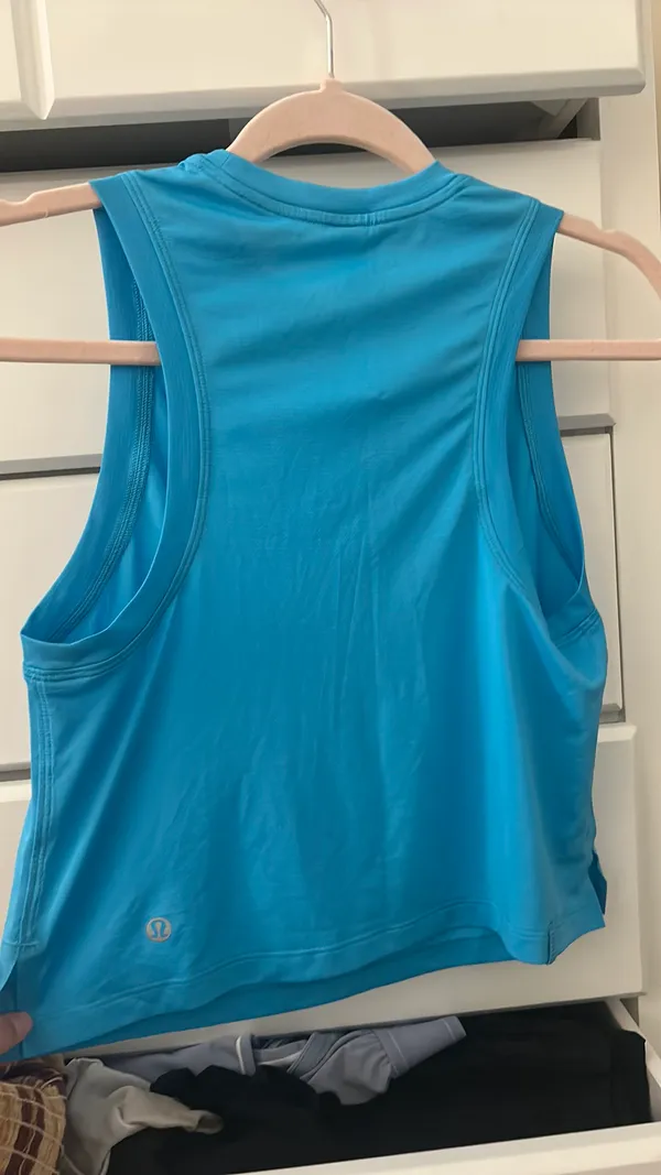 Lululemon tank top - Image 3