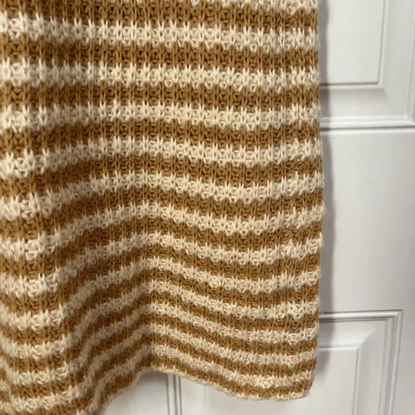 POL knit striped sweater style midi skirt‎ size small tan cream - Image 3