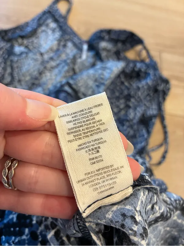 Free People Women’s Snakeskin Open Back Blue Jumpsuit Wide Leg Size S - Image 9