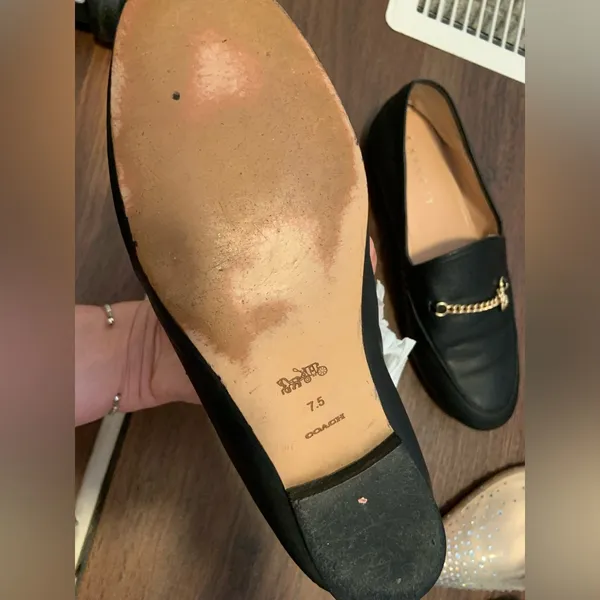 Hanna coach lambs leather loafers logo chain fall black casual classic $280 - Image 9