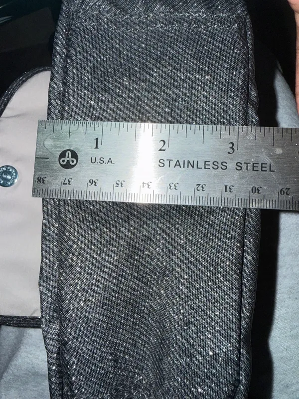 Kipling Gray Interior Crossbody Pouch - Image 9