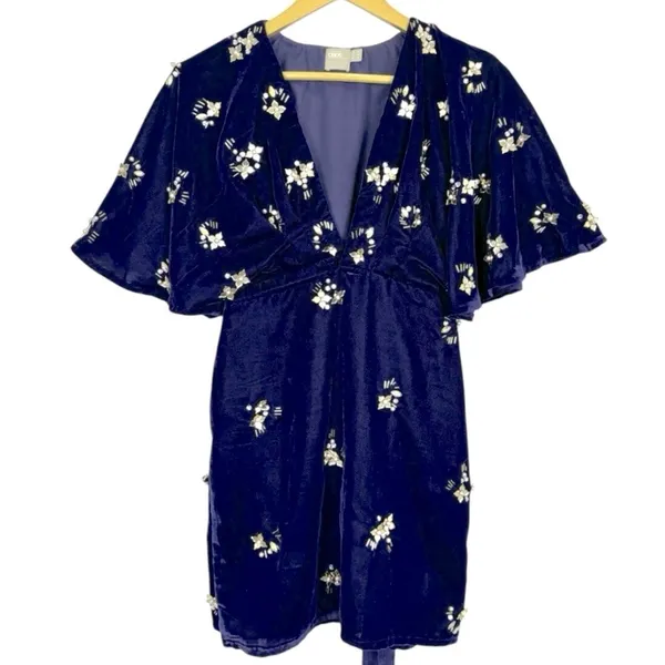 ASOS Petite Floral Beading Wrap Low Cut Velvet Mini Dress NWT Sz. 4 - Image 12