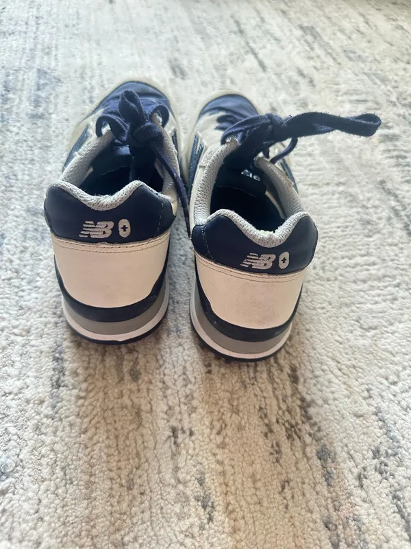 FIGS Shoes New Balance - Image 3
