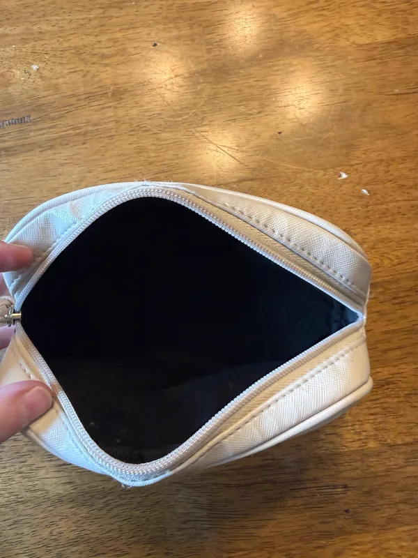 GUESS Beige Black Pouch Bag - Image 4
