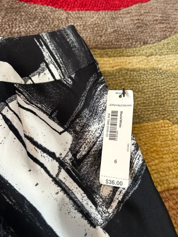 Worthington NWT Black and White Print Straight Pencil Skirt Women’s Size 6 - Image 2