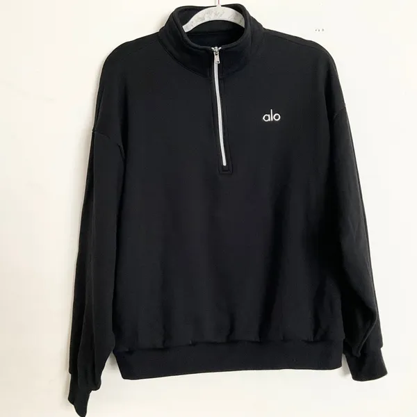 Alo Yoga Accolade 1/4 Zip Pullover Black M - Image 4