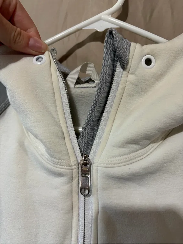 Lululemon thermal jacket - Image 4