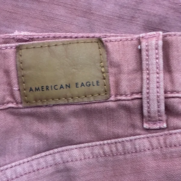 American Eagle Highest Rise Mom Short Distressed Denim Rose Pink Size 8 - Image 5