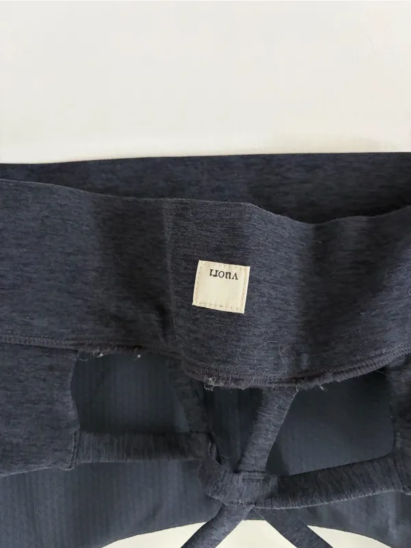 Vuori Long Line Elevation Sports Bra Midnight Heather Black Blue Small - Image 3