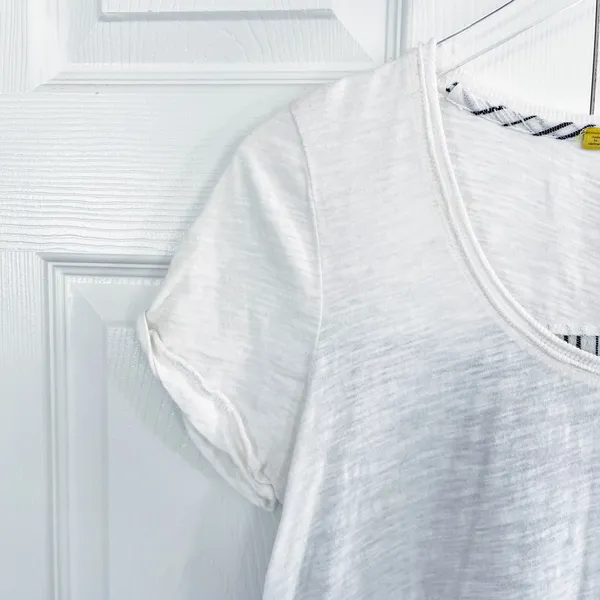 Little Yellow Button Anthropologie White Striped Mixed Media Top Lagenlook Artsy - Image 2
