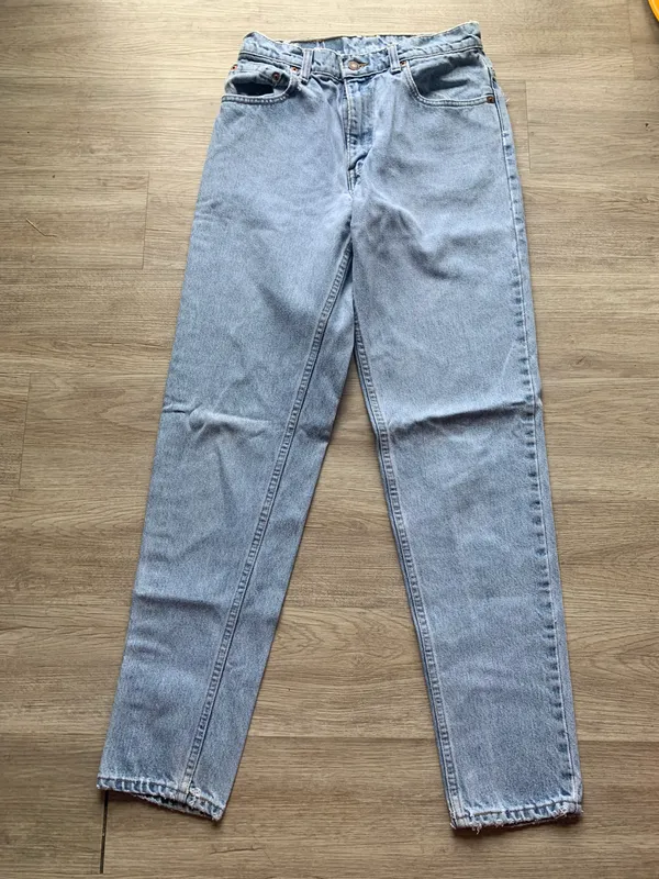 Vintage 550 Levi's jeans - Image 2