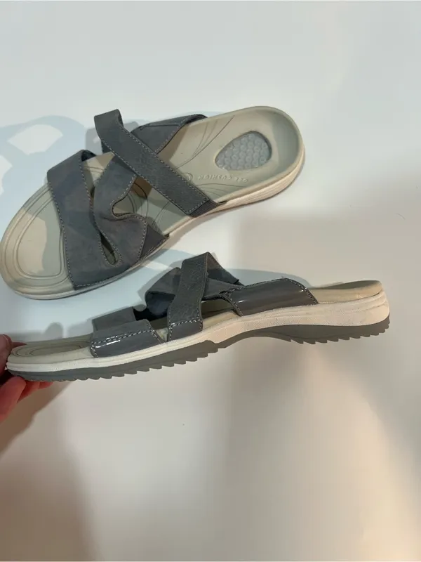 Dr. Scholl's Women's Gray Strappy Daytona Slide Sandals Size 8.5 - Image 2