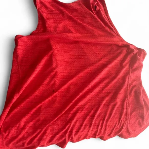Red Nike Dri - Image 4
