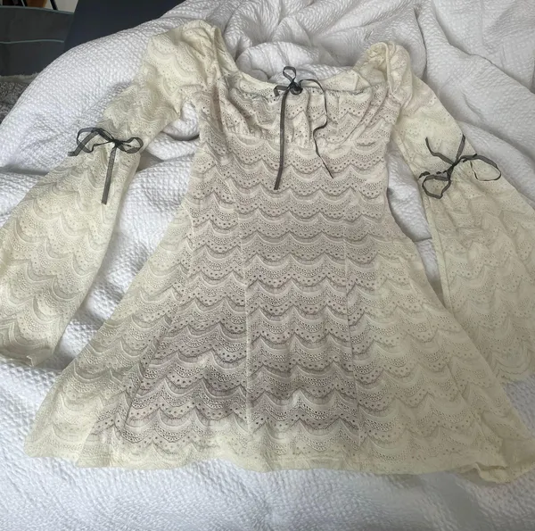 Kimchi Blue White Lace Dress - Image 2