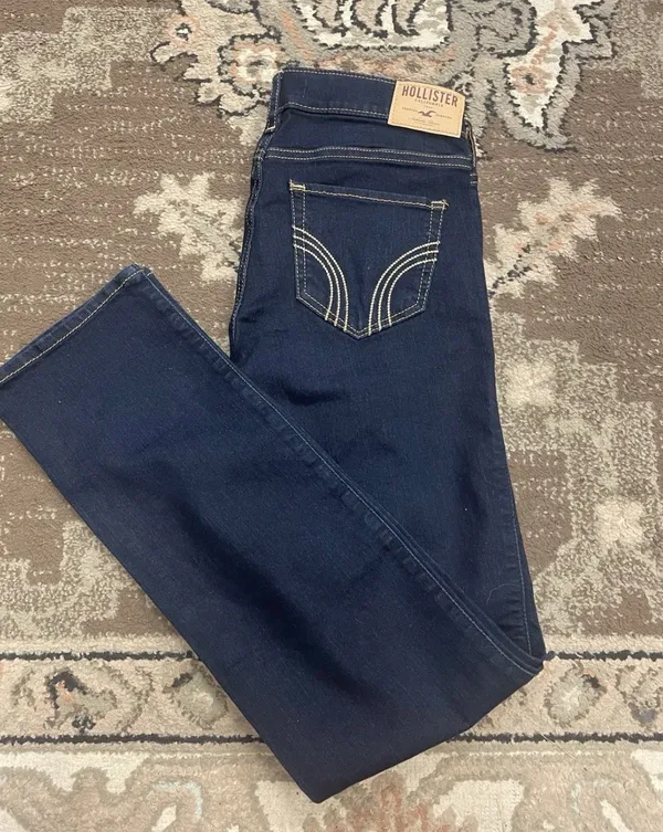 Hollister Women's Socal Stretch Pocket Style Blue Jeans Size 3S W26 L30 - Image 6