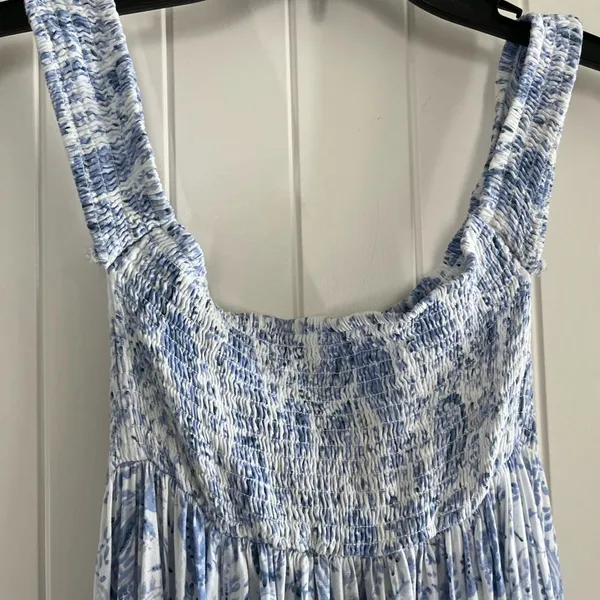 Boho Me crop wide leg JUMPSUIT XS smocked paisley floral shabby chic BLUE WHITE - Image 6
