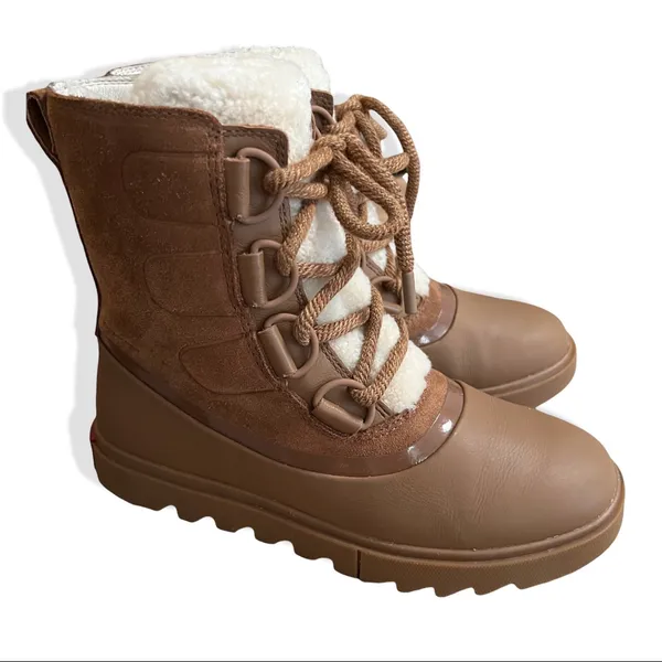 NWOB SOREL Joan of Arctic Next Lite Shearling-Trimmed Leather Boots - Image 4