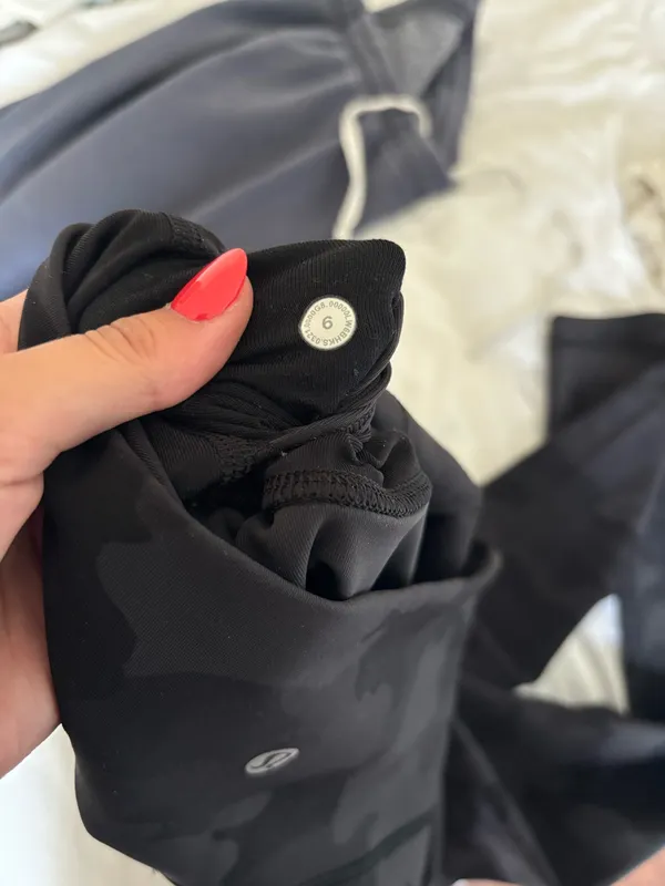 Lululemon Wunder Train 25" High-Rise Leggings 6 - Image 3
