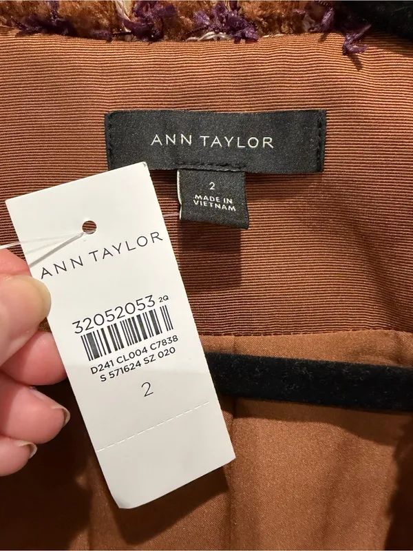 Ann Taylor Tweed Cropped Boucle Button Jacket - Image 7