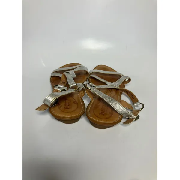 Born Strappy Sandals Womens 8 Silver Excellent Metallic Leather Flat Buckle‎ - Image 5