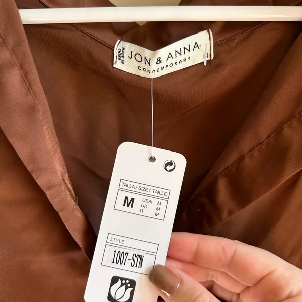 NWT brown silky button down - Image 3