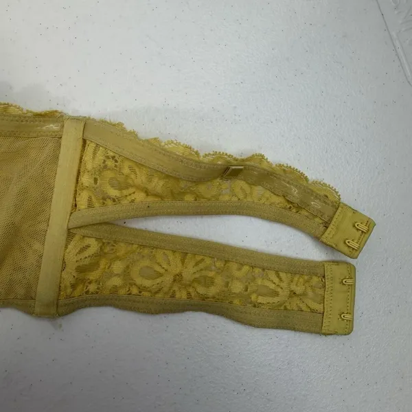 Victoria's‎ Secret S Small Bralette Bra Lace Strapless Unlined Wireless Yellow - Image 8