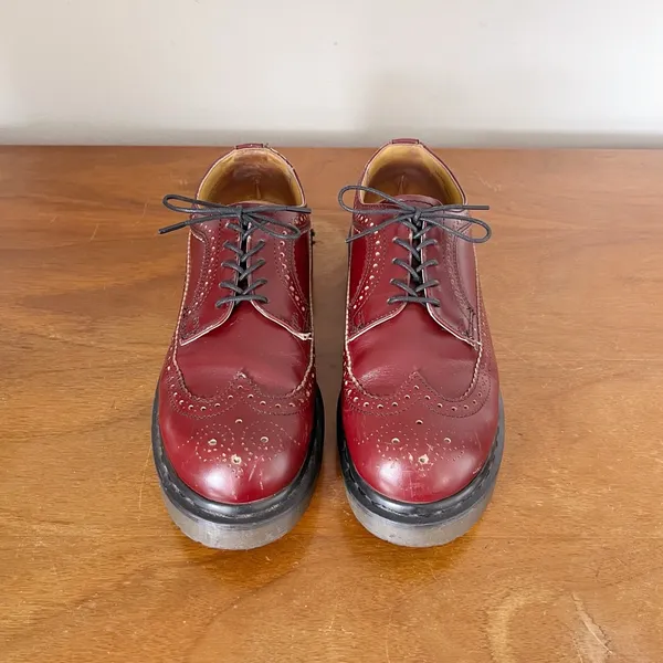 Dr Martens • vintage 3989 wingtip oxford brogues MIE cherry red leather platform - Image 3