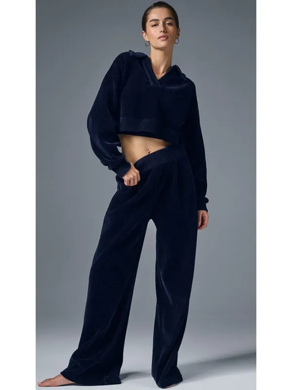 Alo Cropped Cozy Day Henley Pullover Navy V-Neck Velvet Velour Chevron Sweater S - Image 6