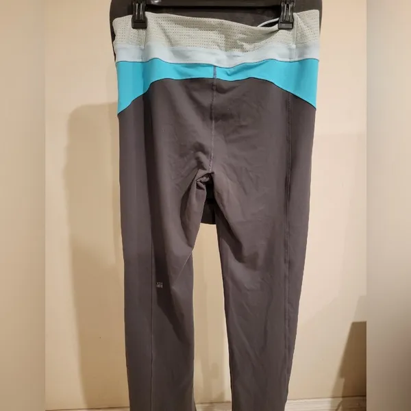 Victoria’s Secret VS Sport Supermodel Gray/Light Blue Size‎ Large - Image 2