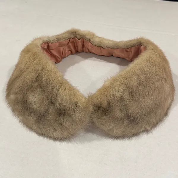 Vintage Mink Fur Collar Wrap Stole Womens Tan Brown Satin Lined Vintage Glamour - Image 2