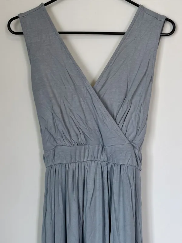 NWT Lulus Pale Dusty Blue Jersey Knit Surplice Slit Maxi Dress - Size: XL - Image 5