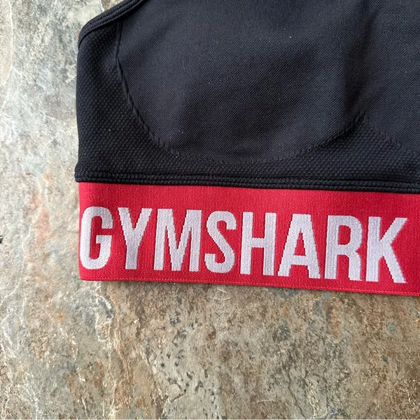 Gymshark Flex Sports Bra Black and Red Women’s Size Small - Image 3