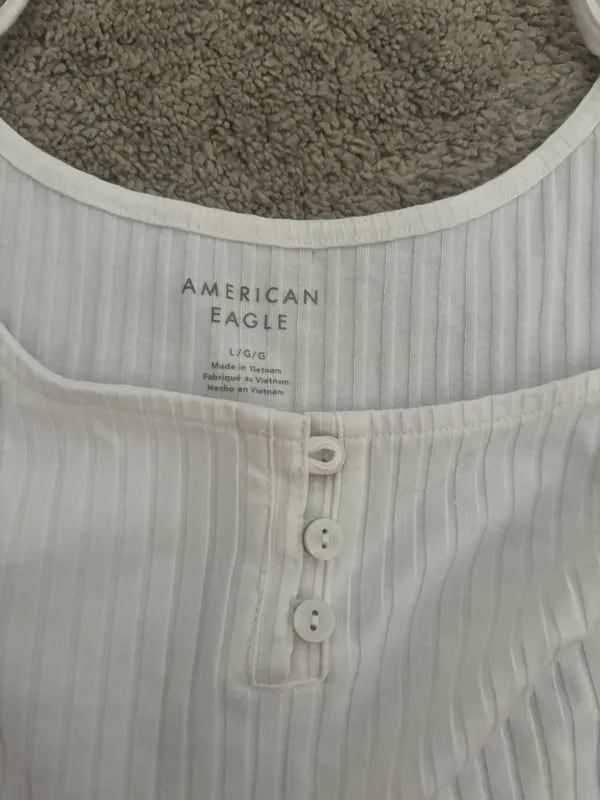 American Eagle Cropped Buttom Tank - Image 2