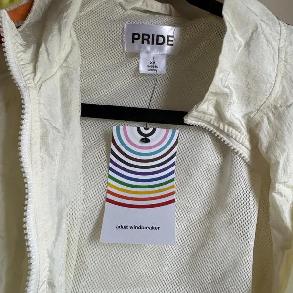 NWT Target Pride Women's Size XS Full-Zip Long Sleeve Windbreaker - Image 3