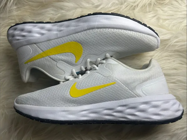 Nike Women's Size 8.5 Revolution 6 Next Nature Running Shoes Walking Training - Image 4